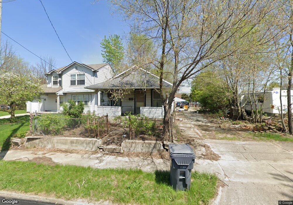 1524 Locust St, Anderson, IN 46016 - photo 1