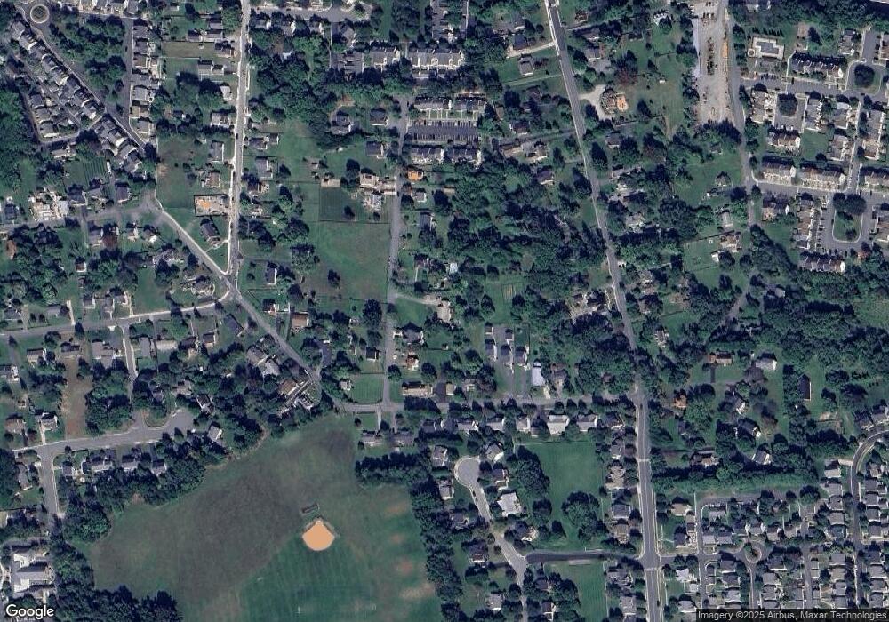 440 S 11th St, Purcellville, VA 20132 - photo 1