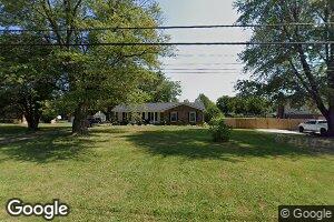 4813 Fox Chase Dr, Shepherdsville, KY 40165