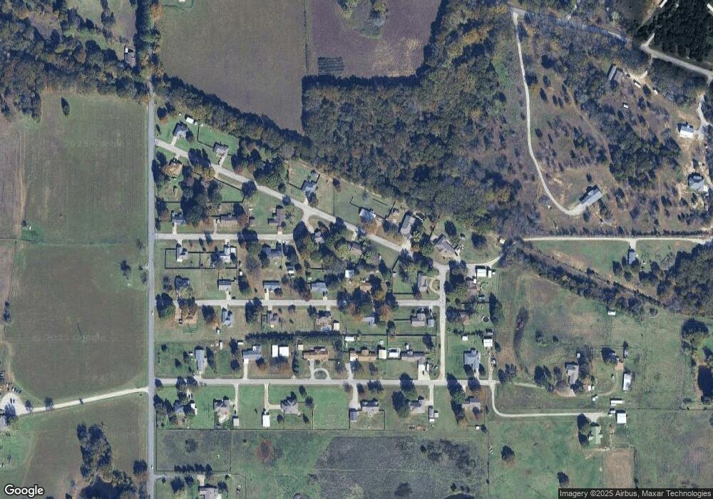 198 Cedar Ln, Ardmore, OK 73401 - photo 1