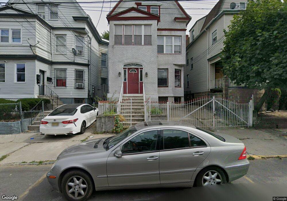 213 N 9th St, Newark, NJ 07107 - photo 1