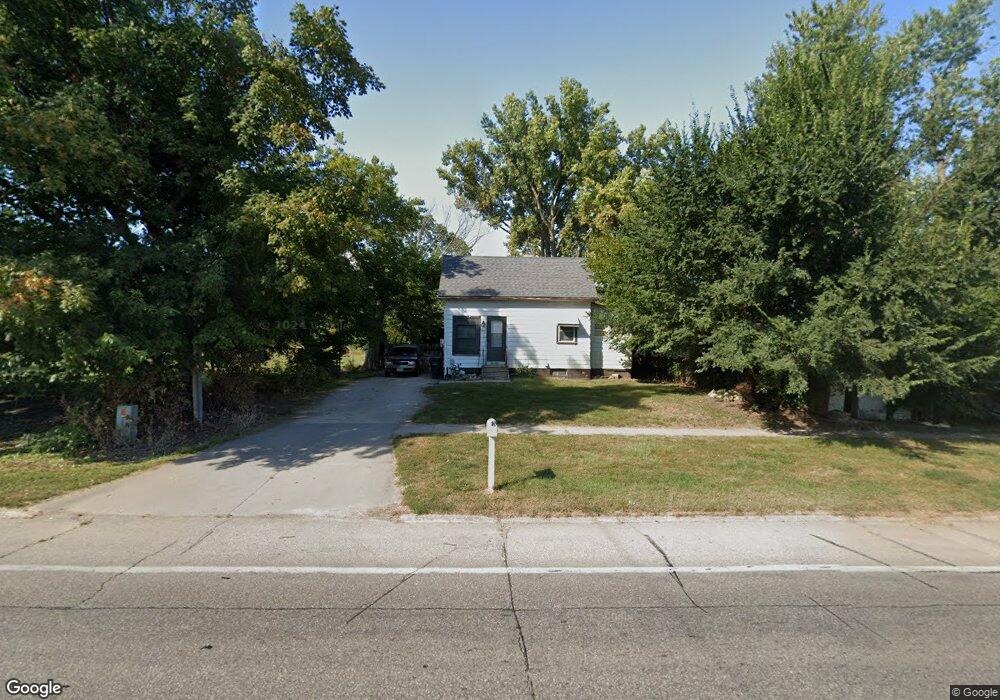 1810 Wilson Ave SW, Cedar Rapids, IA 52404 - photo 1