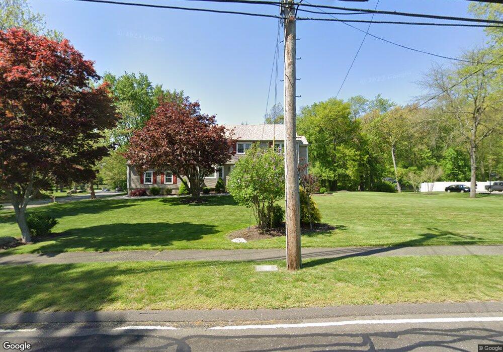 460 Stonehouse Rd, Trumbull, CT 06611 - photo 1