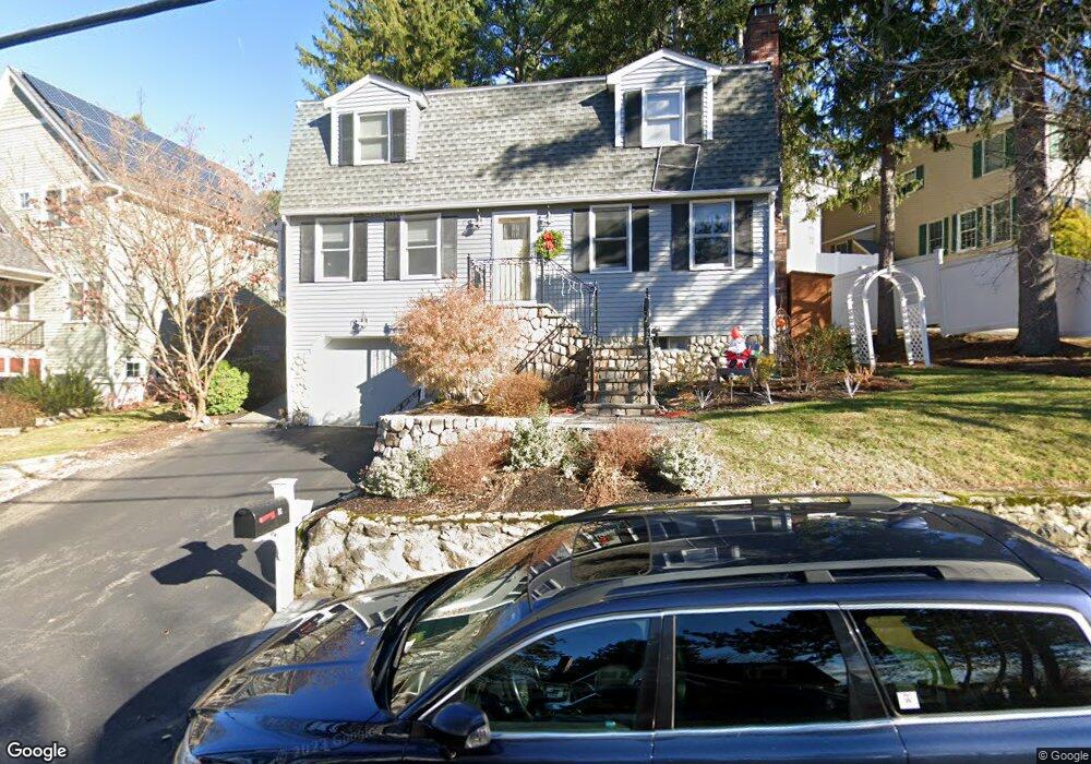 81 Dunster Ln, Winchester, MA 01890 - photo 1