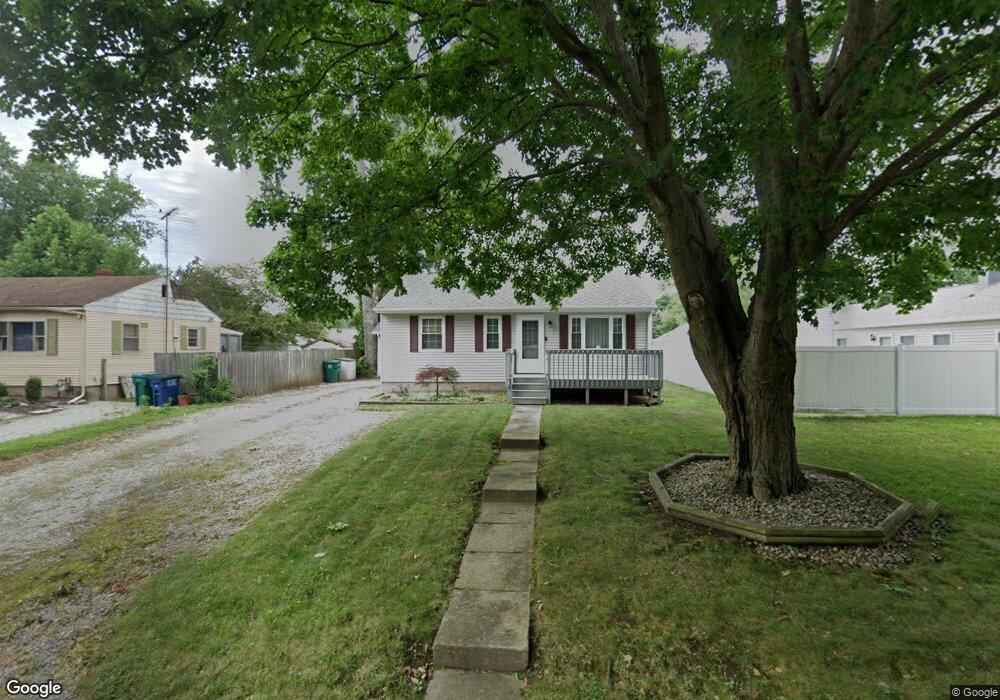 911 Greenway St, La Porte, IN 46350 - photo 1