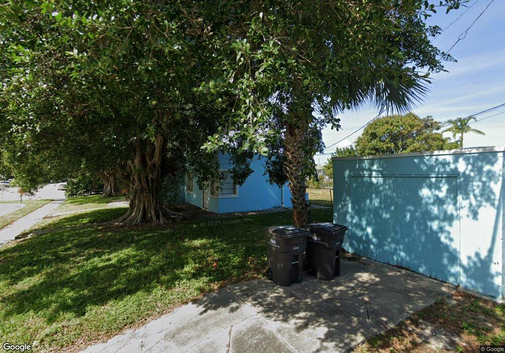 541 29th St, West Palm Beach, FL 33407 - photo 1