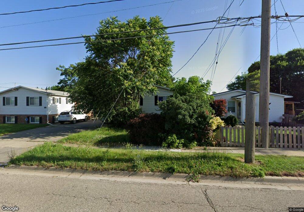 429 E Hemphill Rd unit A, Flint, MI 48507 - photo 1