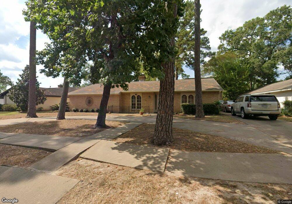 7427 Antoine Dr, Houston, TX 77088 - photo 1
