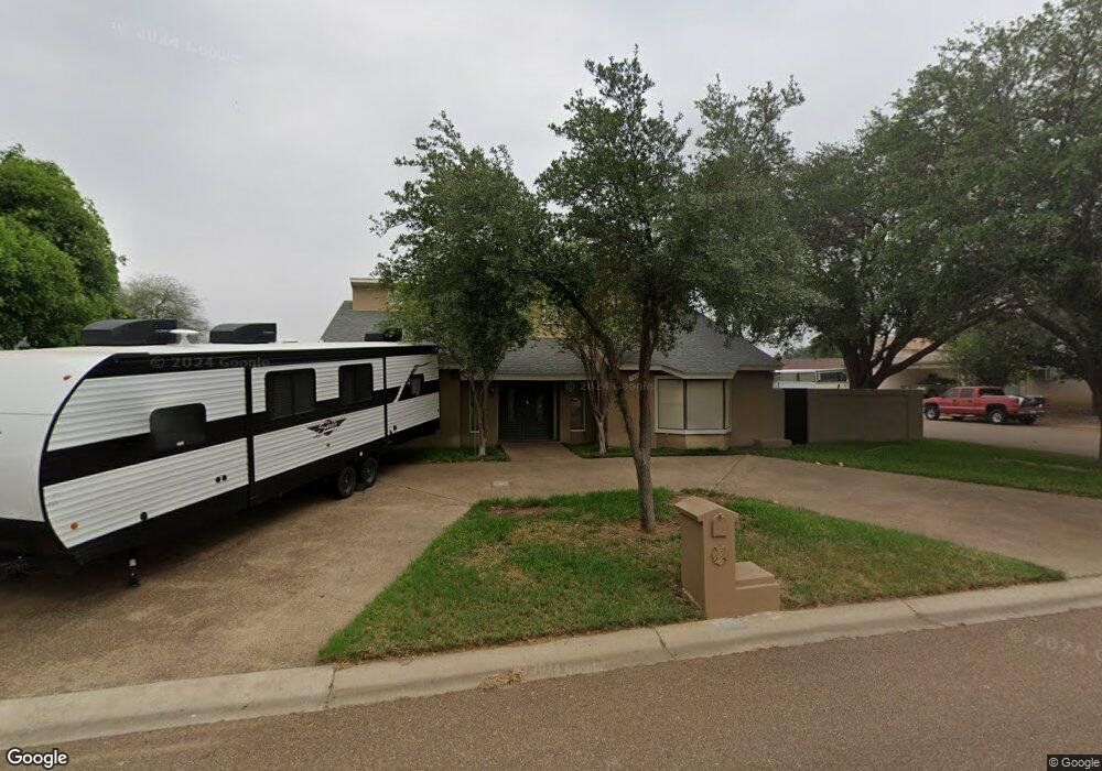 1414 Wildrose Ln, Laredo, TX 78041 - photo 1