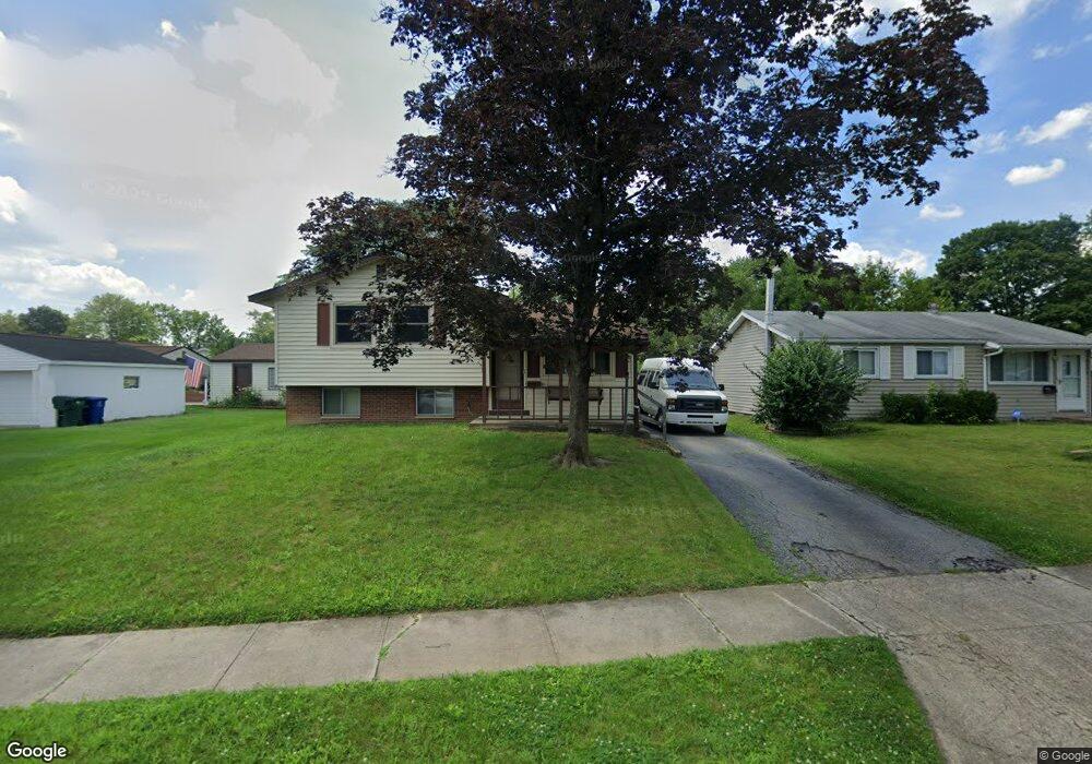 4735 Edinburgh Ln, Columbus, OH 43229 - photo 1