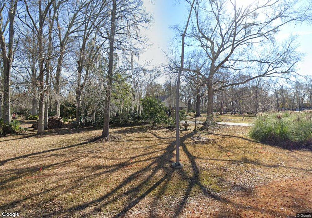 11464 Country Club Dr, Gonzales, LA 70737 - photo 1