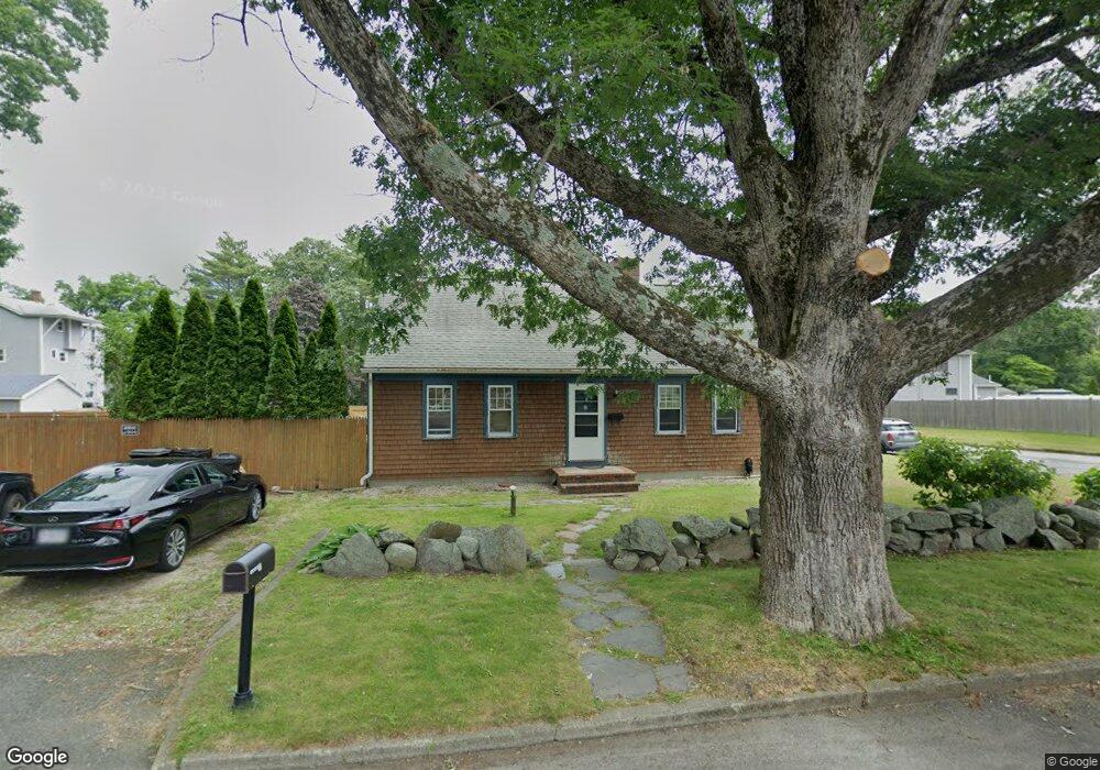 18 Emmett Ave, North Dartmouth, MA 02747 - photo 1