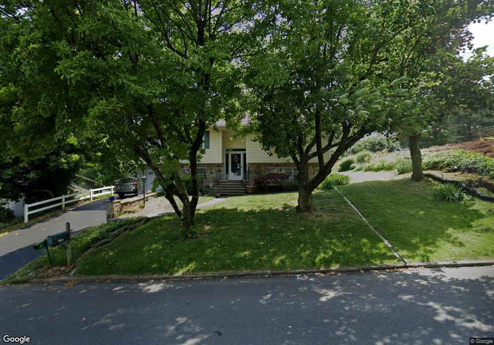 3524 Lindberg Ave, Allentown, PA 18103 - photo 1