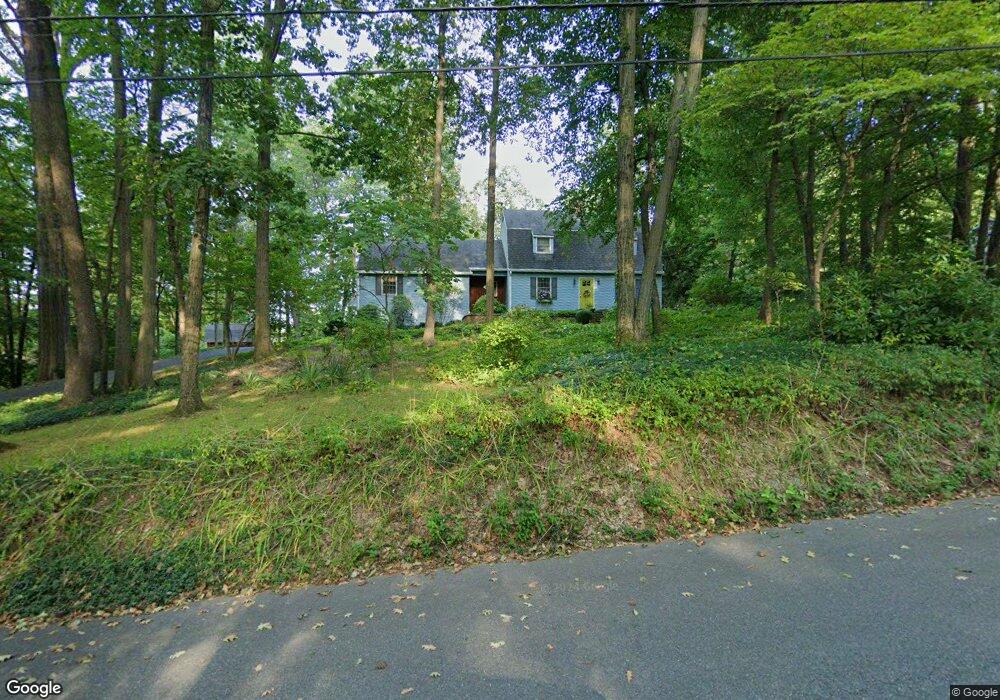 5660 Sherwood Dr, Easton, PA 18040 - photo 1