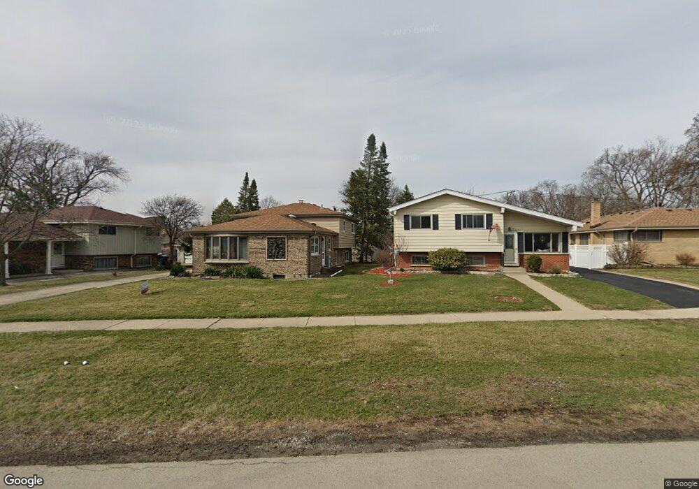 113 E Butterfield Rd, Elmhurst, IL 60126 - photo 1