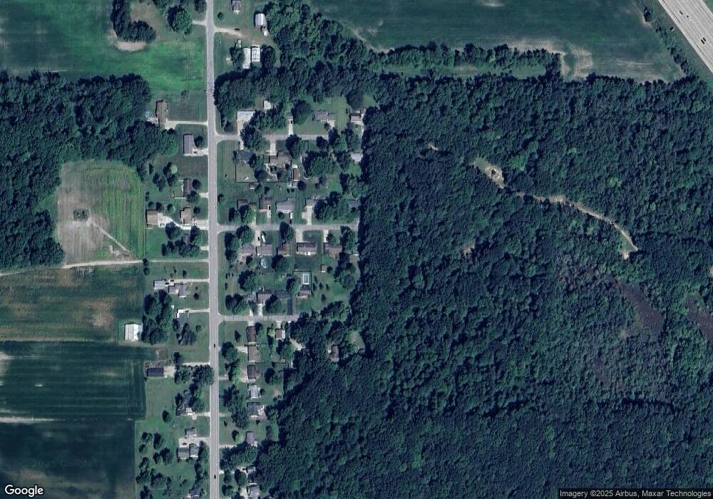 8110 Woodhall Rd, Birch Run, MI 48415 - photo 1