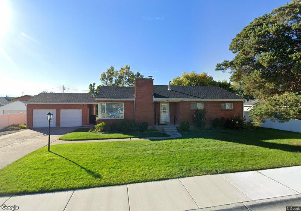 7292 Halelani Dr, Midvale, UT 84047 - photo 1