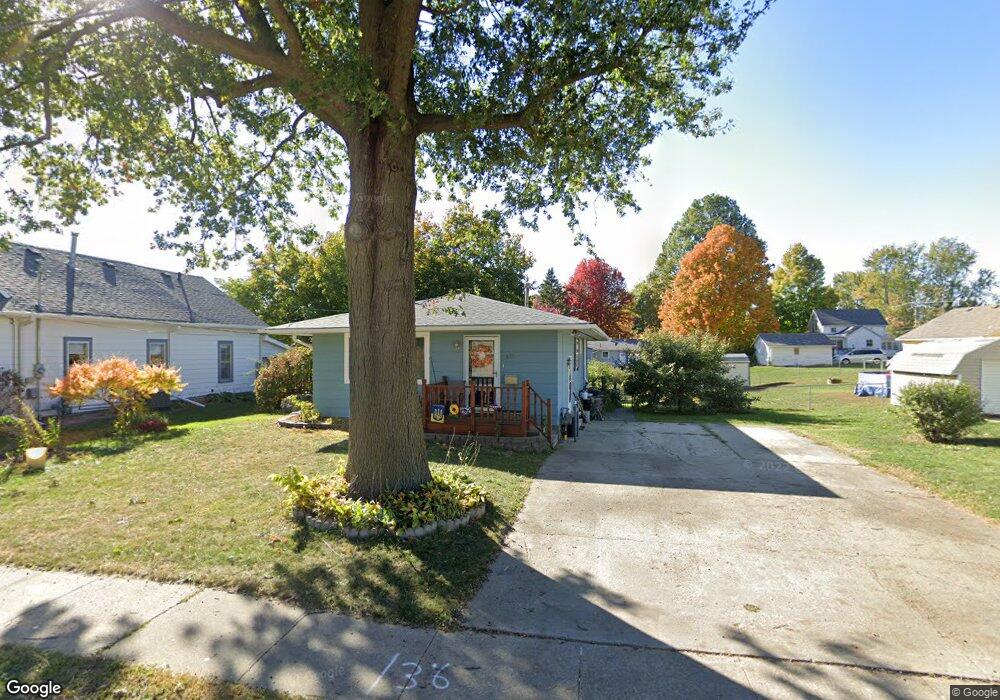 323 E 10th St N, Newton, IA 50208 - photo 1