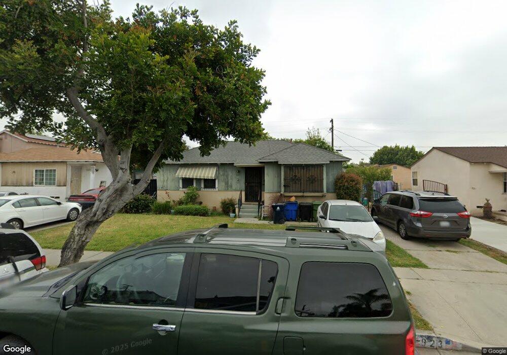 923 E 118th Dr, Los Angeles, CA 90059 - photo 1