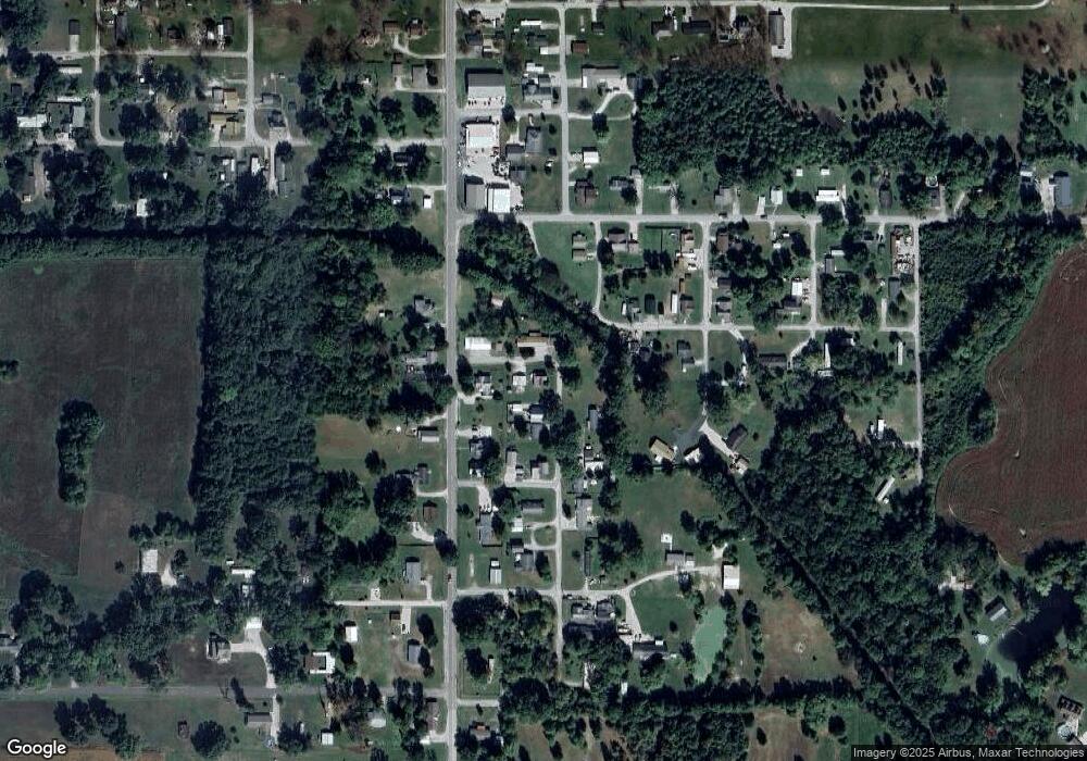 67 L St SE, Linton, IN 47441 - photo 1