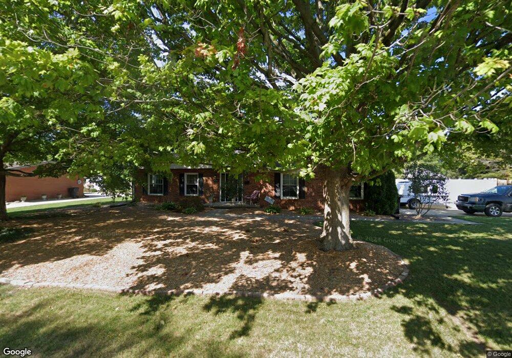 3652 Westenedge Dr, Columbus, IN 47203 - photo 1