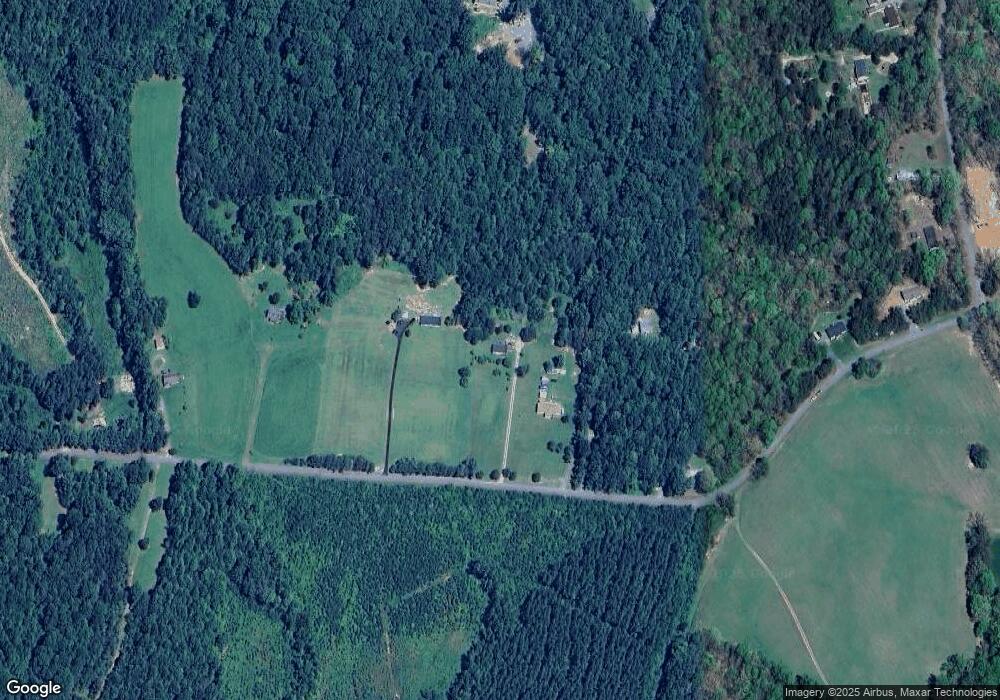 949 Peach Grove Rd, Louisa, VA 23093 - photo 1