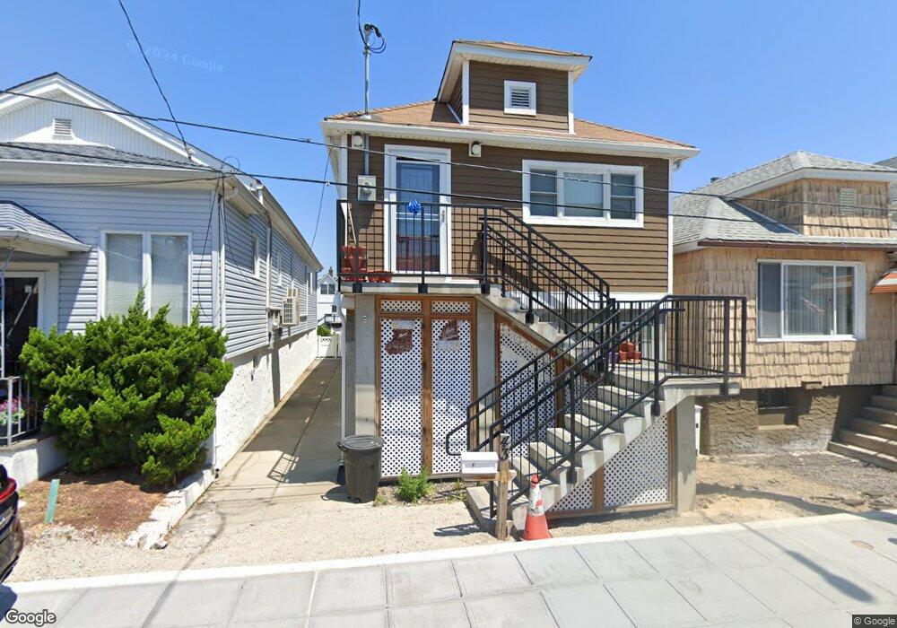 43 W 15th Rd, Broad Channel, NY 11693 - photo 1