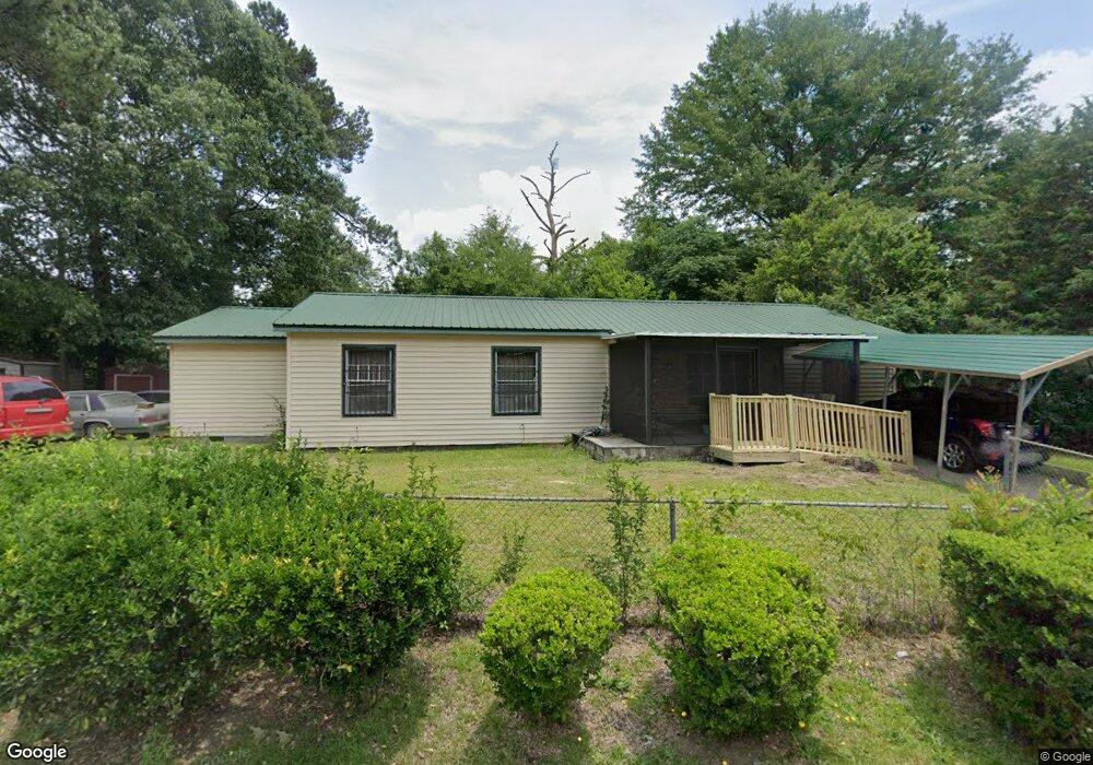 5820 Leone Dr W, Macon, GA 31206 - photo 1