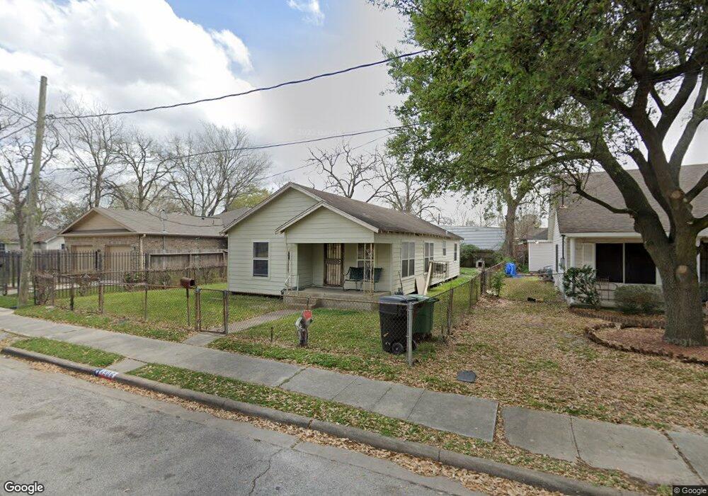 4906 Evella St, Houston, TX 77026 - photo 1