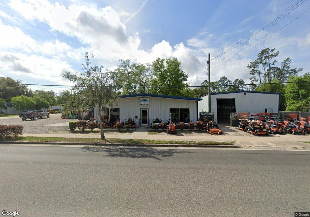 326 W MacClenny Ave, MacClenny, FL 32063 - photo 1