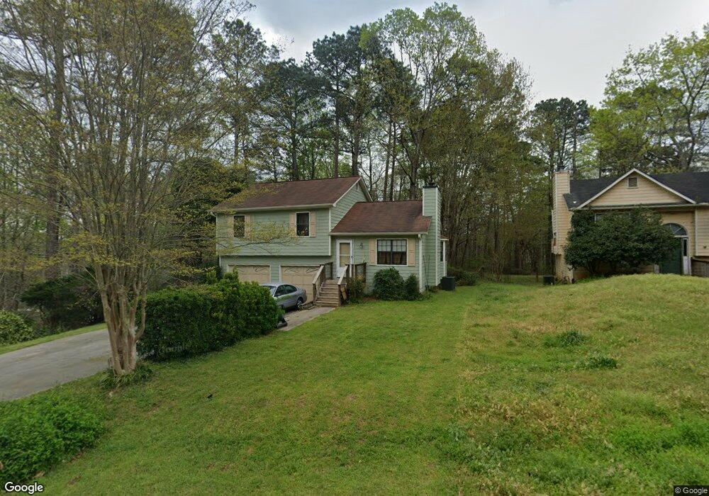 4259 Falcon Crest Dr, Flowery Branch, GA 30542 - photo 1