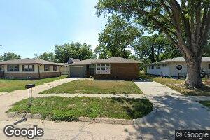 702 Pine Heights Rd, Wayne, NE 68787