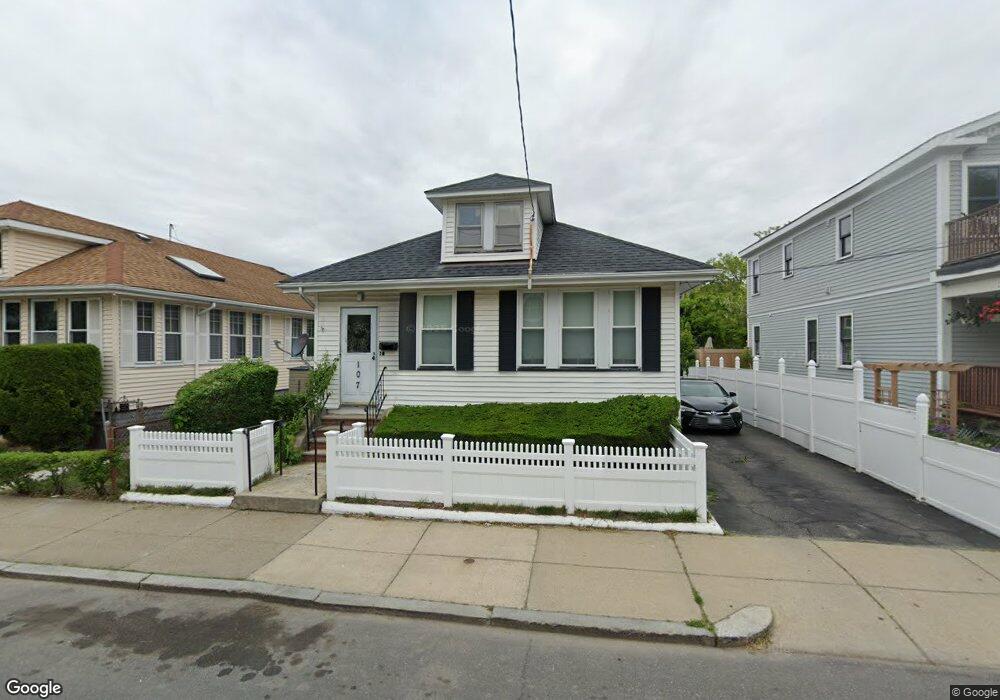 107 Washington St unit 1, Hyde Park, MA 02136 - photo 1