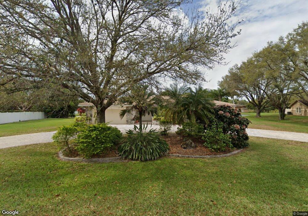 4245 SW 111th Terrace, Davie, FL 33328 - photo 1