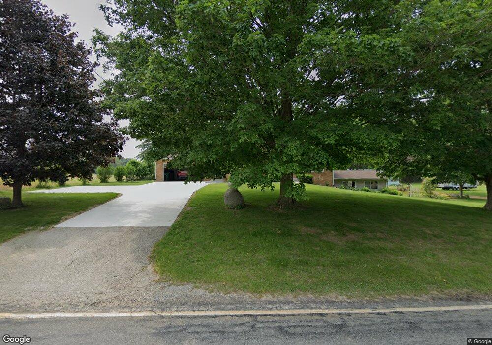 4182 Kalamazoo Dr, Wayland, MI 49348 - photo 1