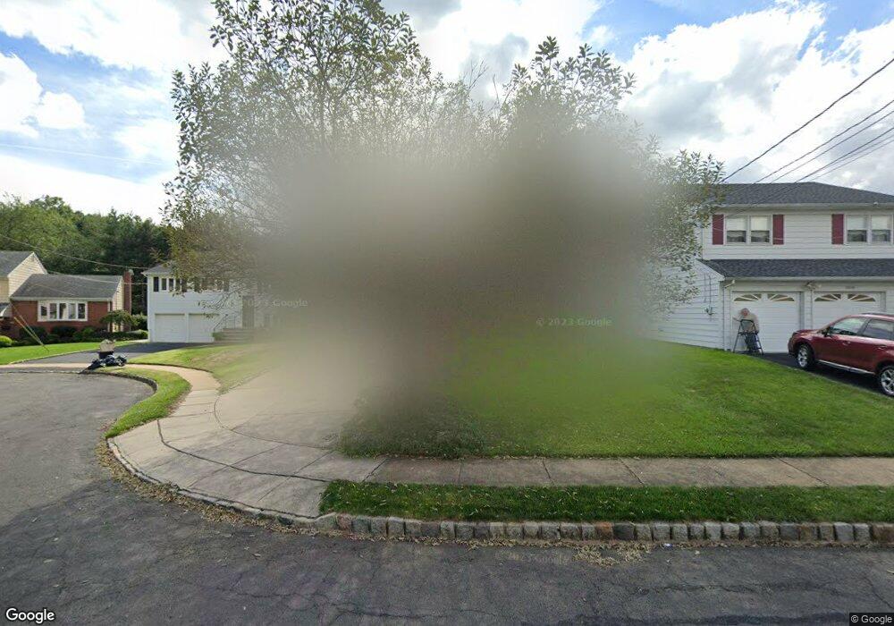 2690 Hus Ct, Union, NJ 07083 - photo 1