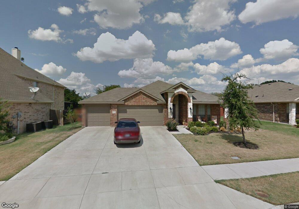 801 Fannin Dr, Lavon, TX 75166 - photo 1