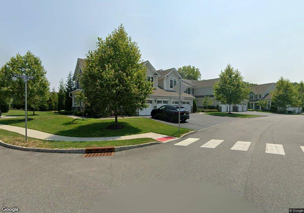 12 Pleasant View Ln, Franklin Lakes, NJ 07417 - photo 1