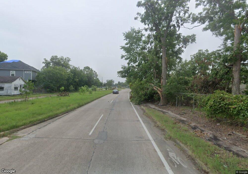 3154 Cavalcade St, Houston, TX 77026 - photo 1