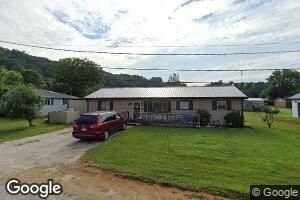 550 State St, Hamlin, WV 25523