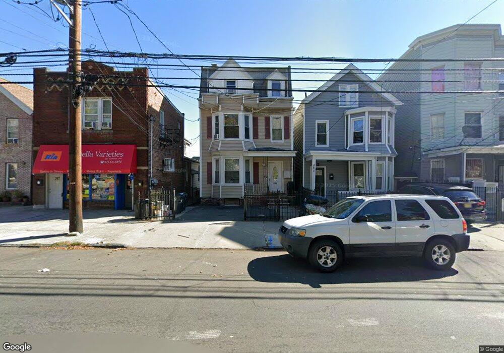 385 Summer Ave unit 3, Newark, NJ 07104 - photo 1