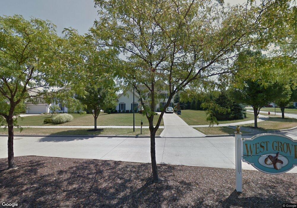 8731 Forest View Dr, Olmsted Falls, OH 44138 - photo 1