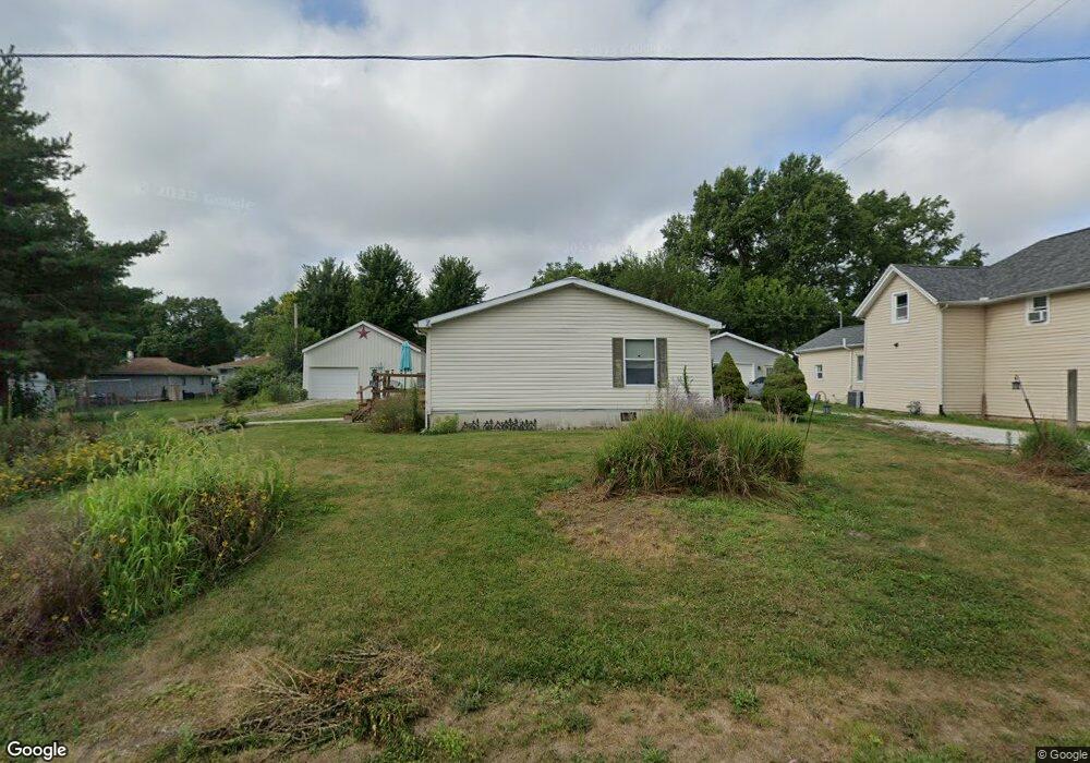 452 E Grant St, Virginia, IL 62691 - photo 1