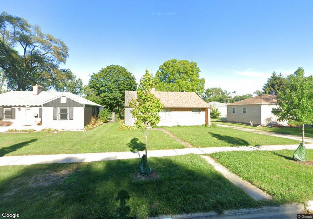 2073 Cedar St, Des Plaines, IL 60018 - photo 1