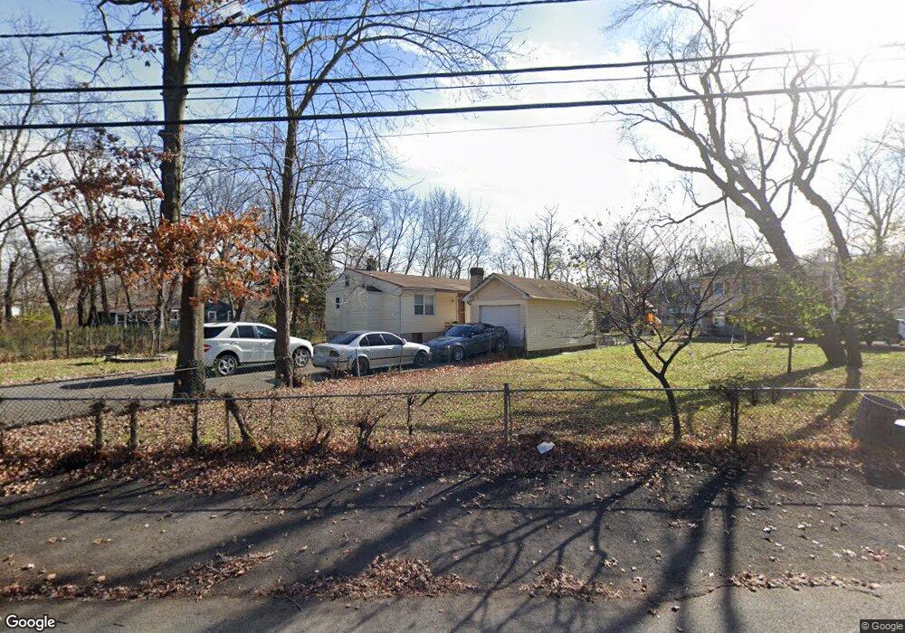 63 Riverlawn Dr, Wayne, NJ 07470 - photo 1