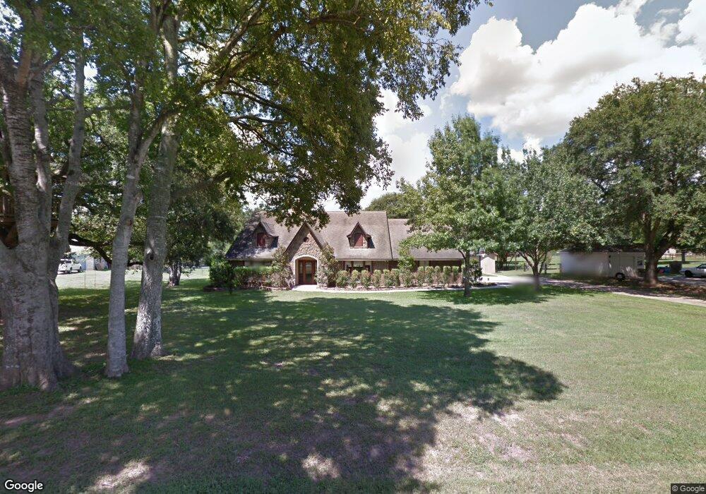 18922 Misty Ln, Tomball, TX 77377 - photo 1