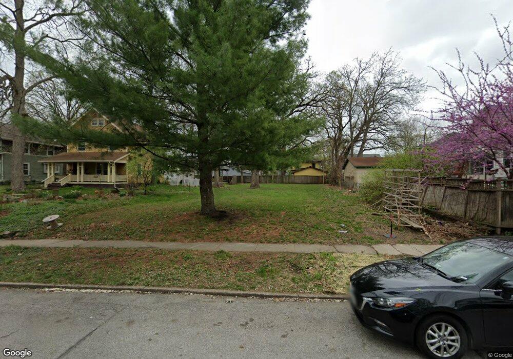 1113 37th St, Des Moines, IA 50311 - photo 1