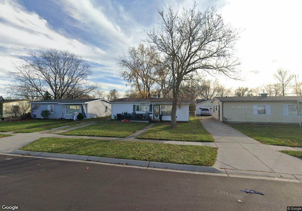 2538 Locust St, Port Huron, MI 48060 - photo 1