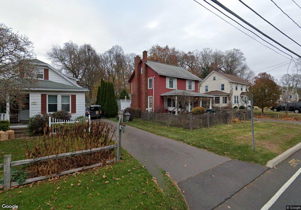 323 Woodbridge St, Manchester, CT 06042 - photo 1