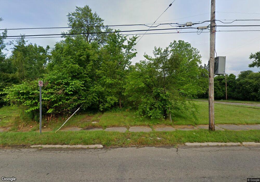 1421 N Franklin Ave, Flint, MI 48506 - photo 1